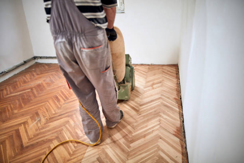 Empresa Que Faz Lixamento de Piso de Taco Jardim Vila Galvão - Lixamento de Parquet