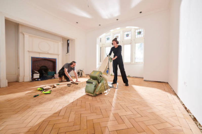 Lixamento de Piso de Madeira Centro - Lixamento Parquet