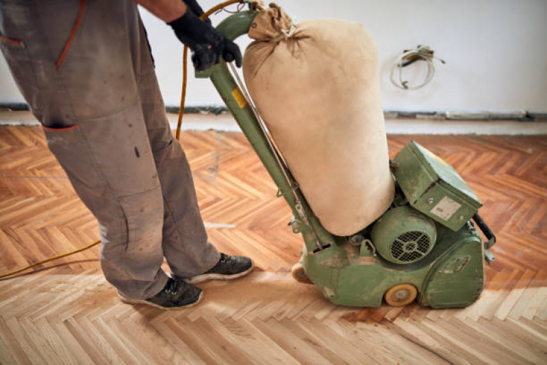 Onde Contratar Instalação Piso Laminado Aeroporto - Instalação Piso Laminado