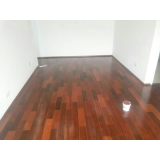 restaurar piso de madeira Bonsucesso