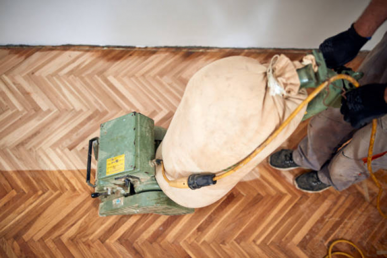 Tratamento em Piso de Madeira Valor Santo André - Tratamento Chão Parquet